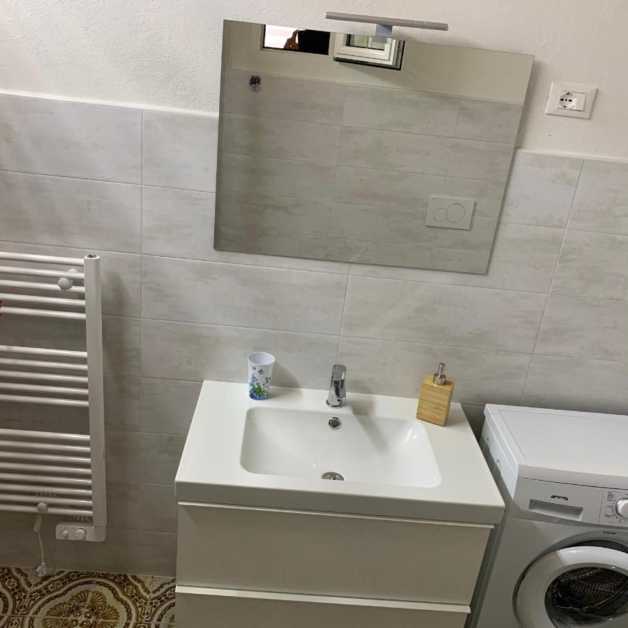 La Fabbrichina Il Luogo Della Pace Apartamento Camporbiano Exterior foto
